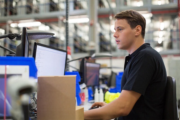 nhân viên thu mua đà nẵng