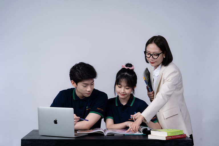 định hướng nghề nghiệp cho sinh viên