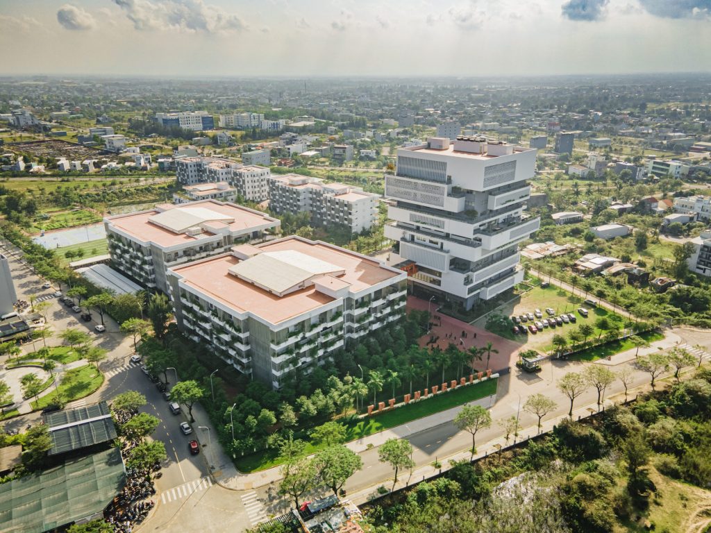 Môi trường học tập ngành Kinh doanh Quốc tế giúp sinh viên nâng cao kỹ năng ngoại ngữ và tư duy hội nhập